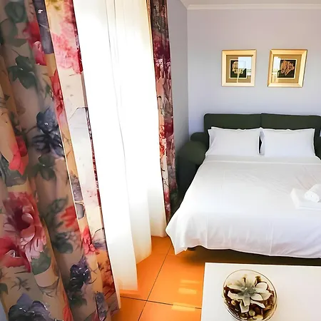Апартаменты Con Piscina Compartida Y Terraza Privada