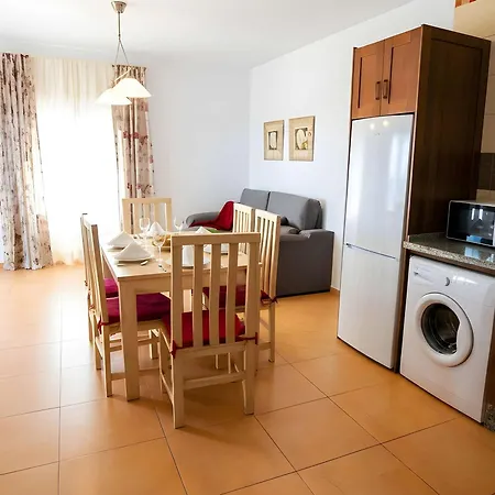 Апартаменты Con Piscina Compartida Y Terraza Privada *