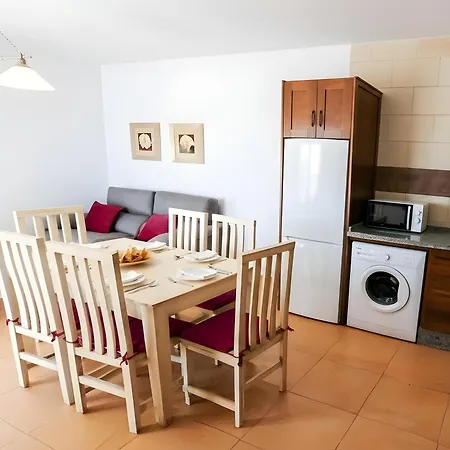 Con Piscina Compartida Y Terraza Privada *